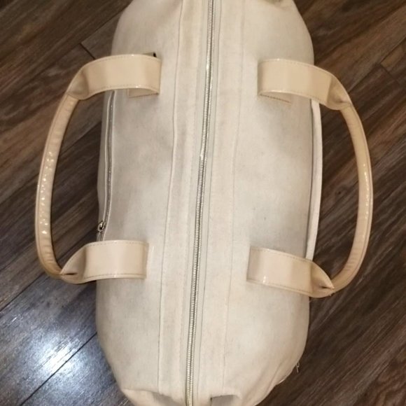 BEIS Cream and Tan Shoulder Bag - Picture 4 of 10